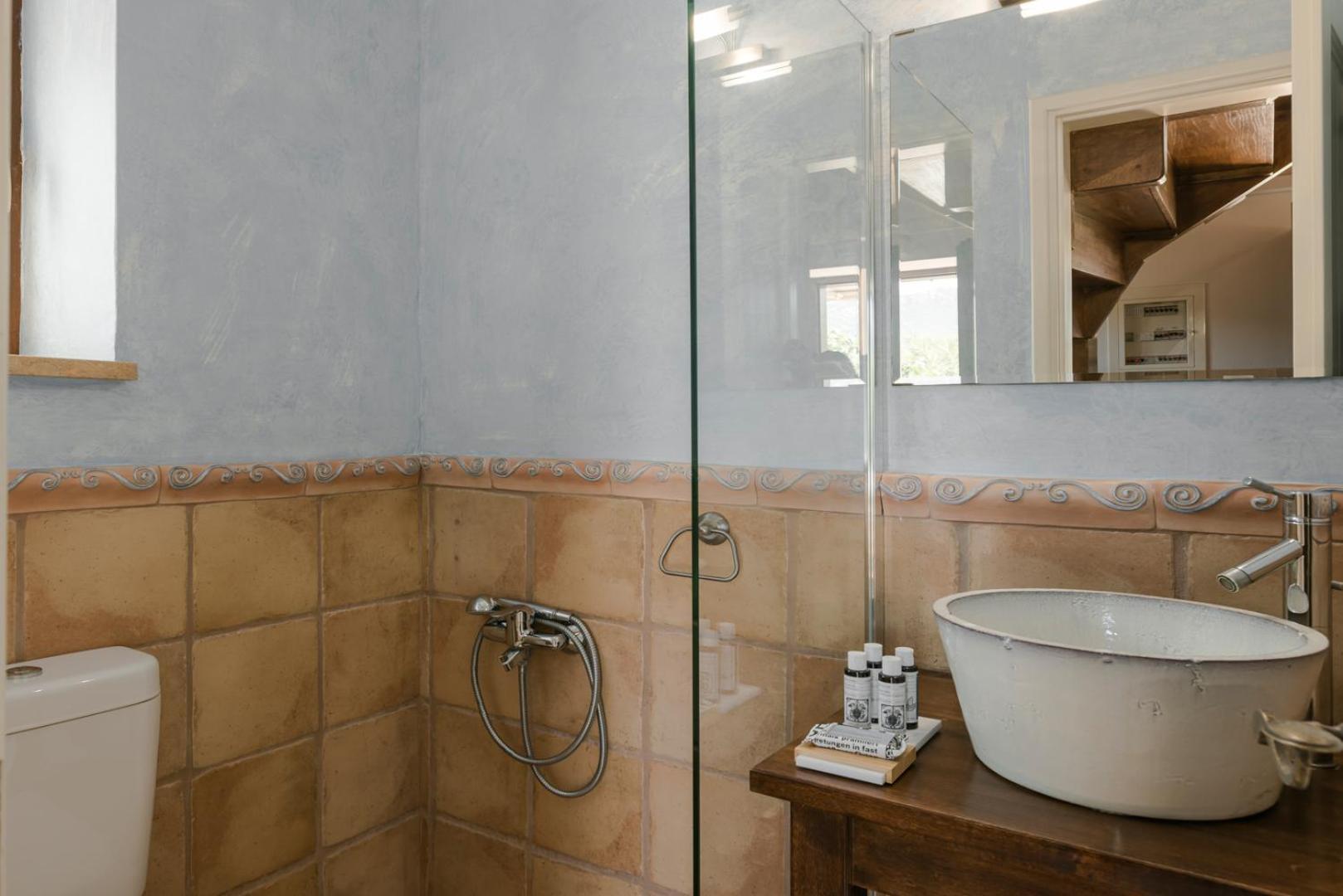Eleonas - Kardamili's Acqua Bliss Apartment *